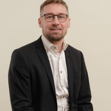 Headshot photo of a office worker