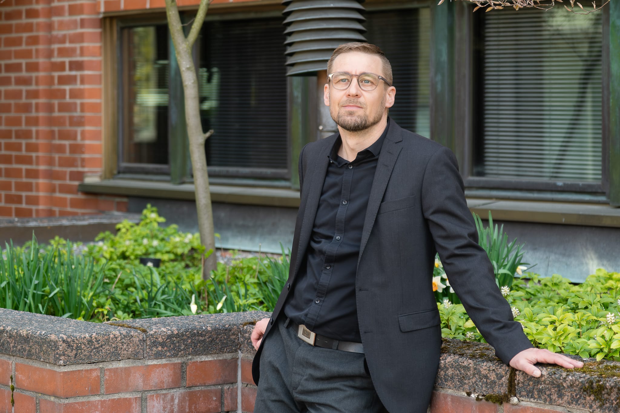Corporate photo of a person